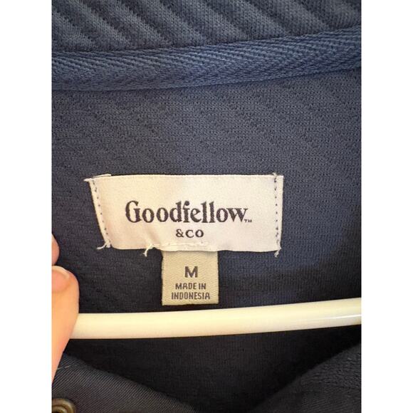 Goodfellow men’s medium navy quarter snap sweatshirt - Picture 3 of 3
